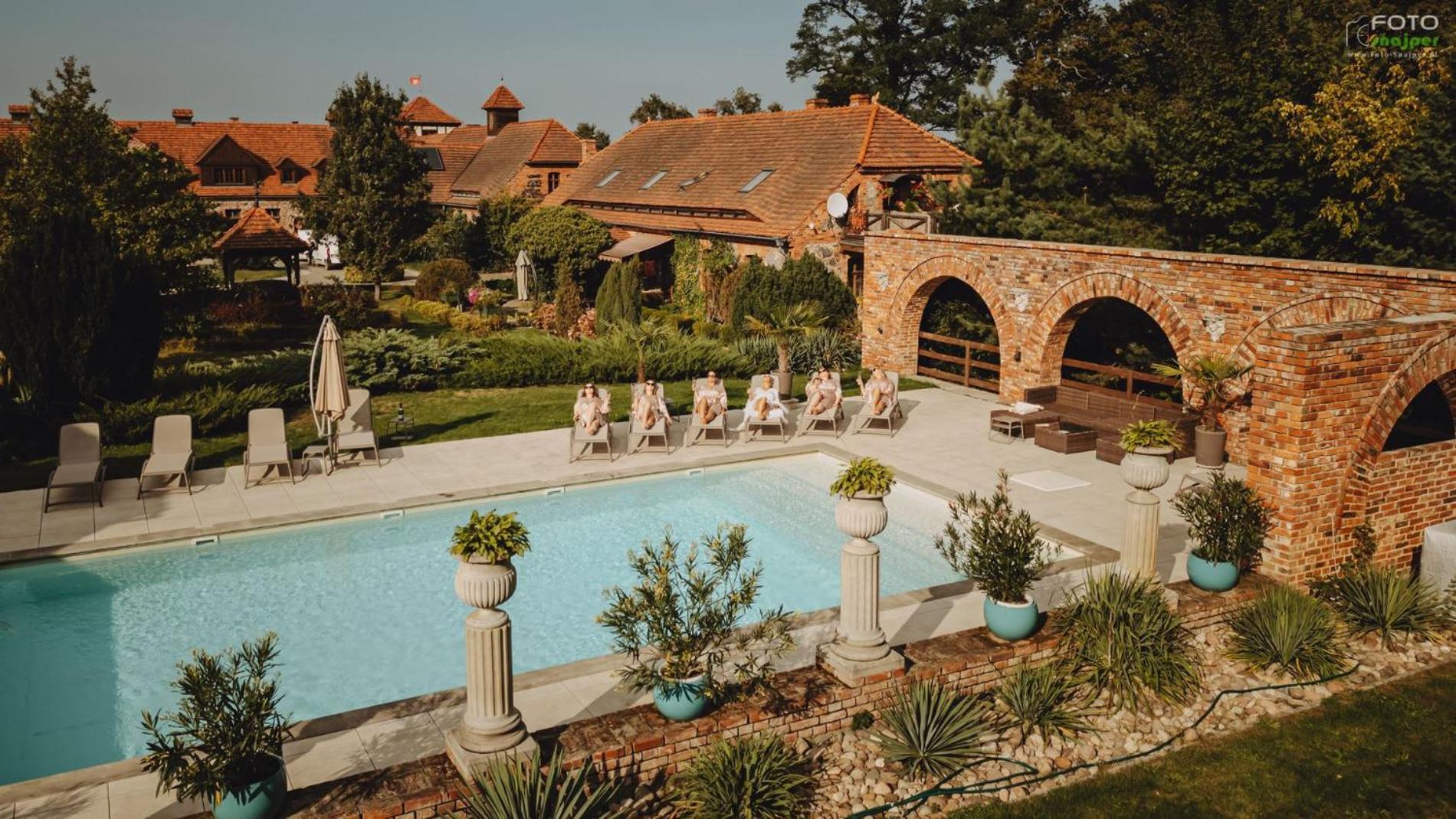 Zabi Dwor - Hotel - Restauracja - Spa Zielona Góra Buitenkant foto