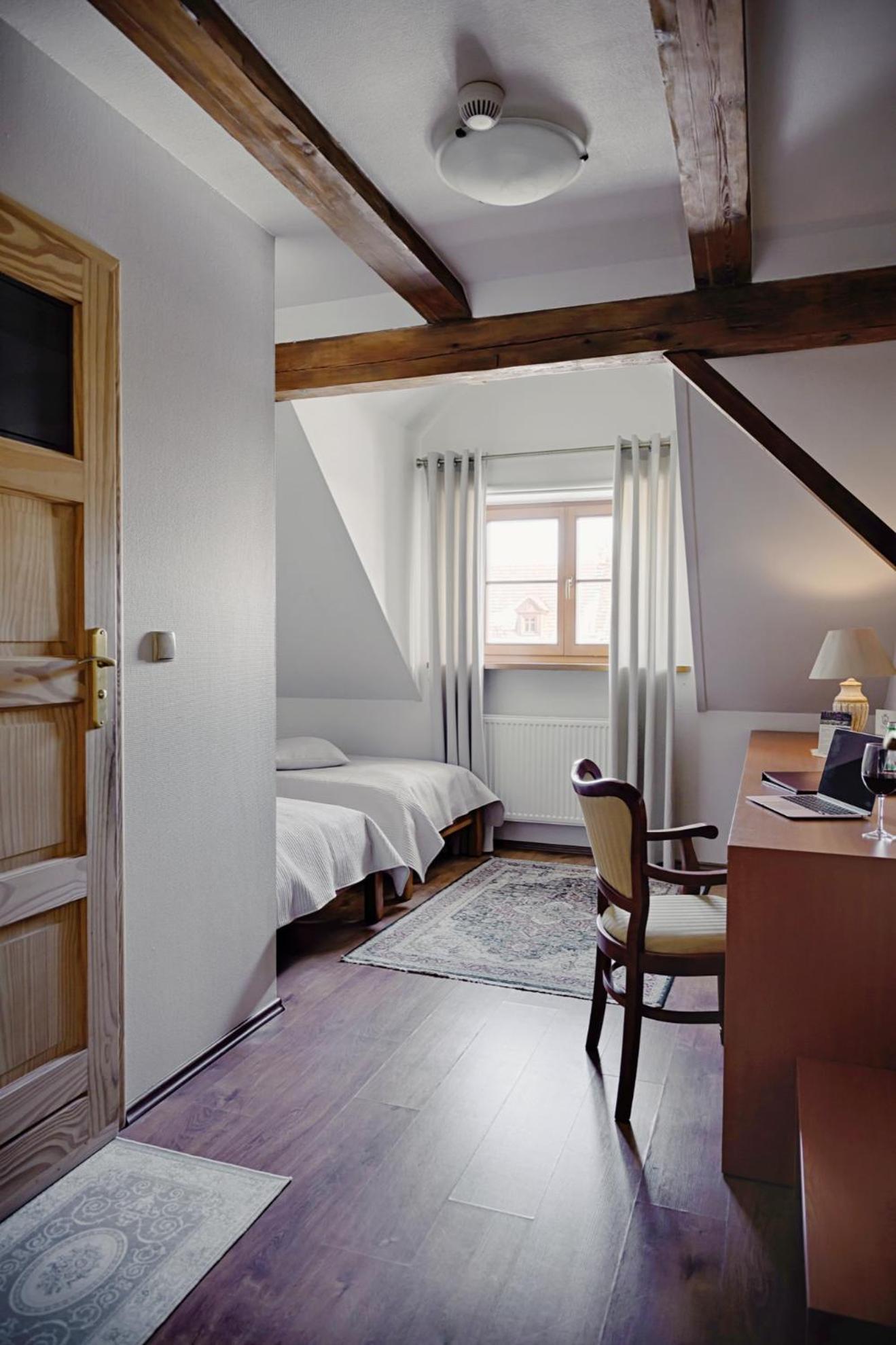 Zabi Dwor - Hotel - Restauracja - Spa Zielona Góra Buitenkant foto